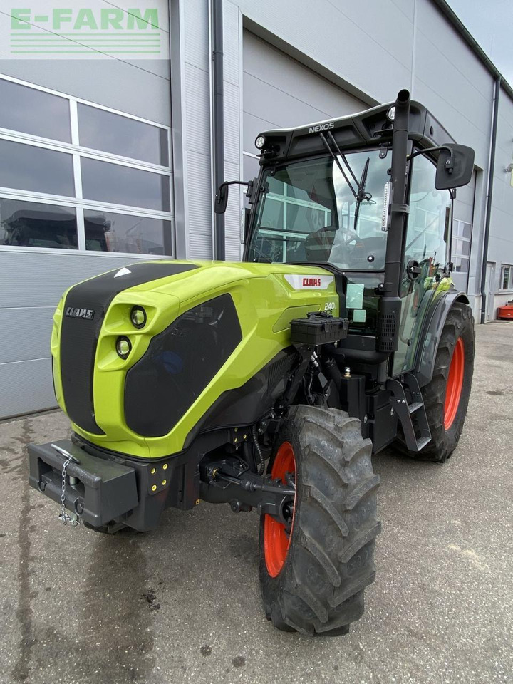 Farm tractor CLAAS nexos 240 l comfort