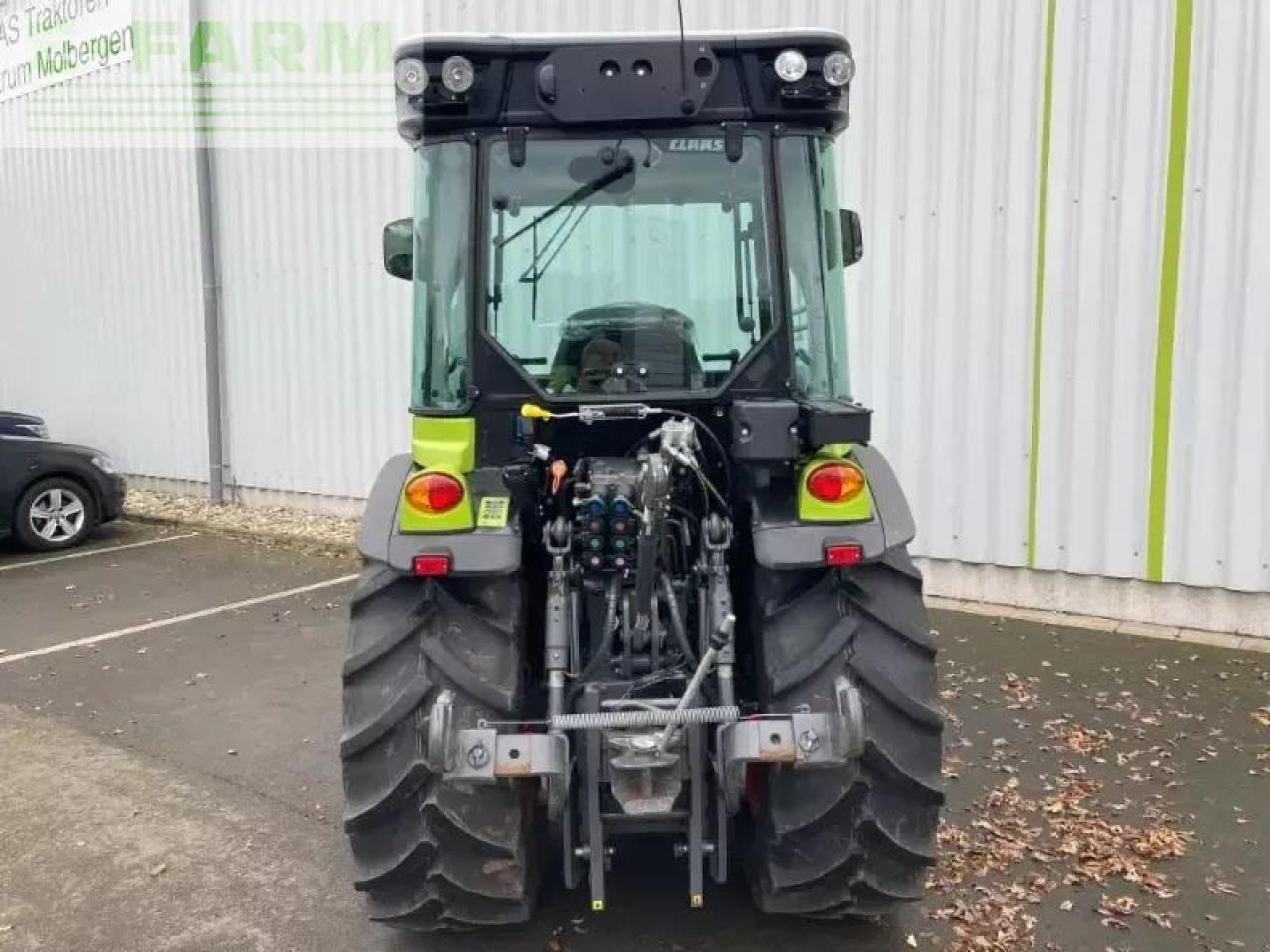 Farm tractor CLAAS nexos 240 m
