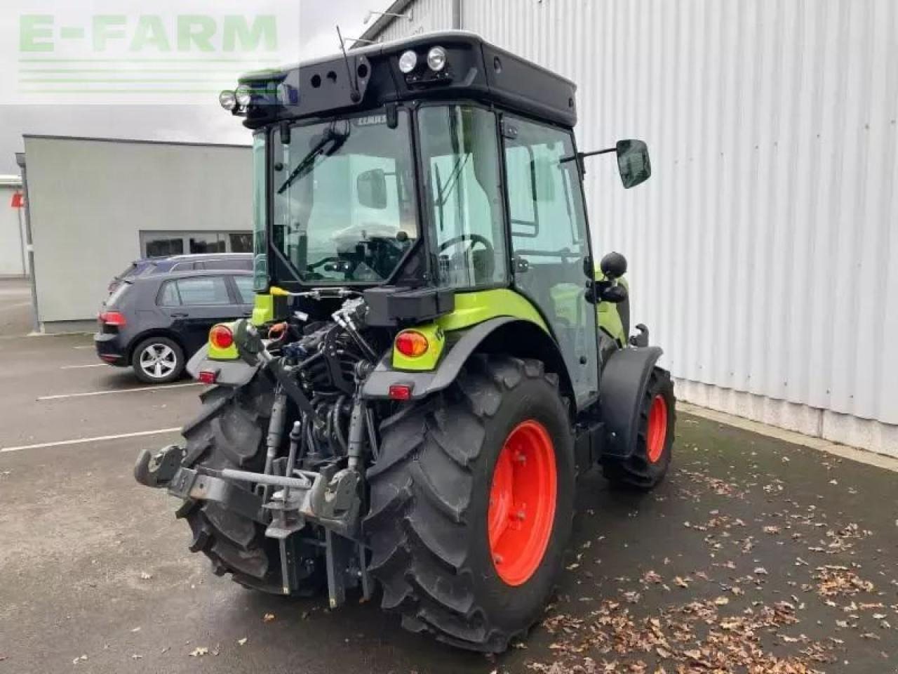 Farm tractor CLAAS nexos 240 m