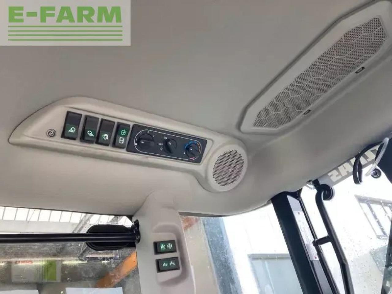 Farm tractor CLAAS nexos 240 s advanced