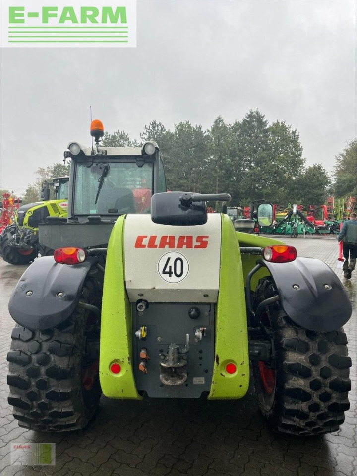 Farm tractor CLAAS scorpion 7045 plus