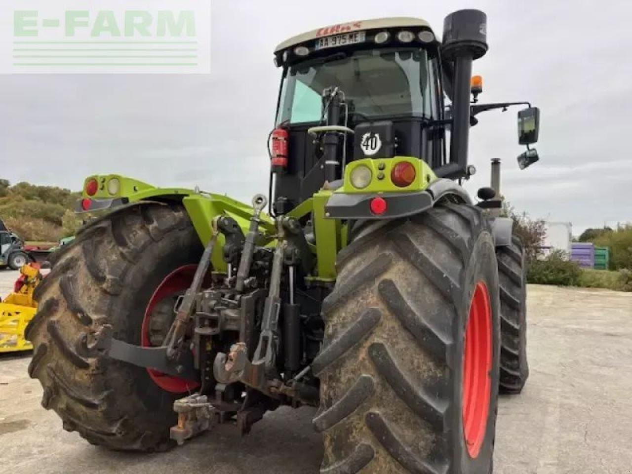 Farm tractor CLAAS xerion 3300