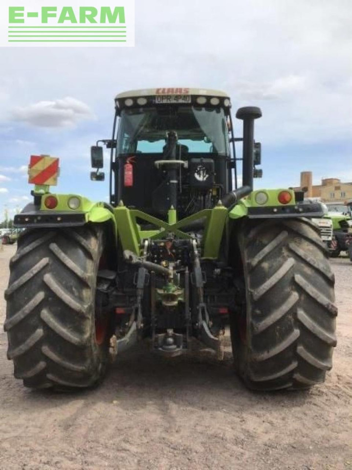 Farm tractor CLAAS xerion 3800
