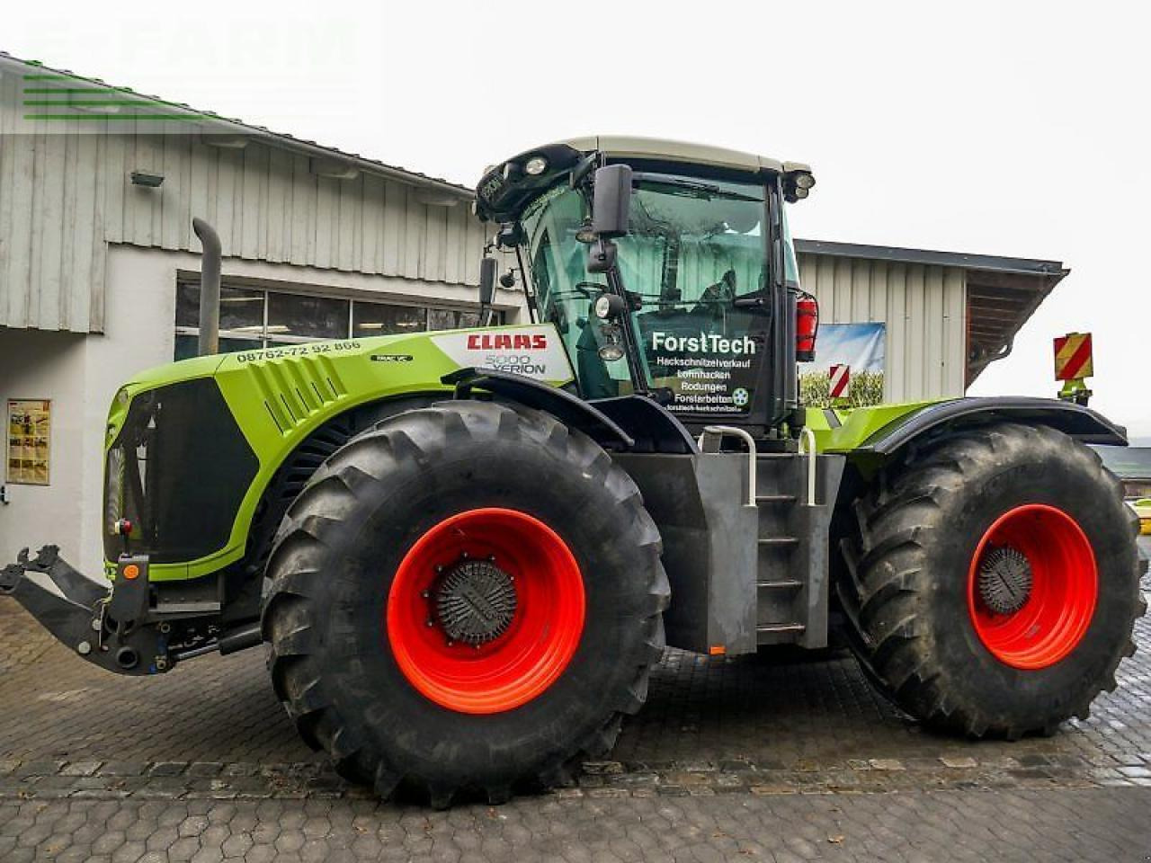 Farm tractor CLAAS xerion 4500 trac vc TRAC VC