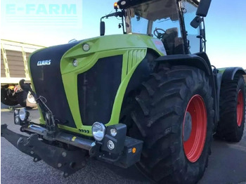 Farm tractor CLAAS xerion 4500 vc