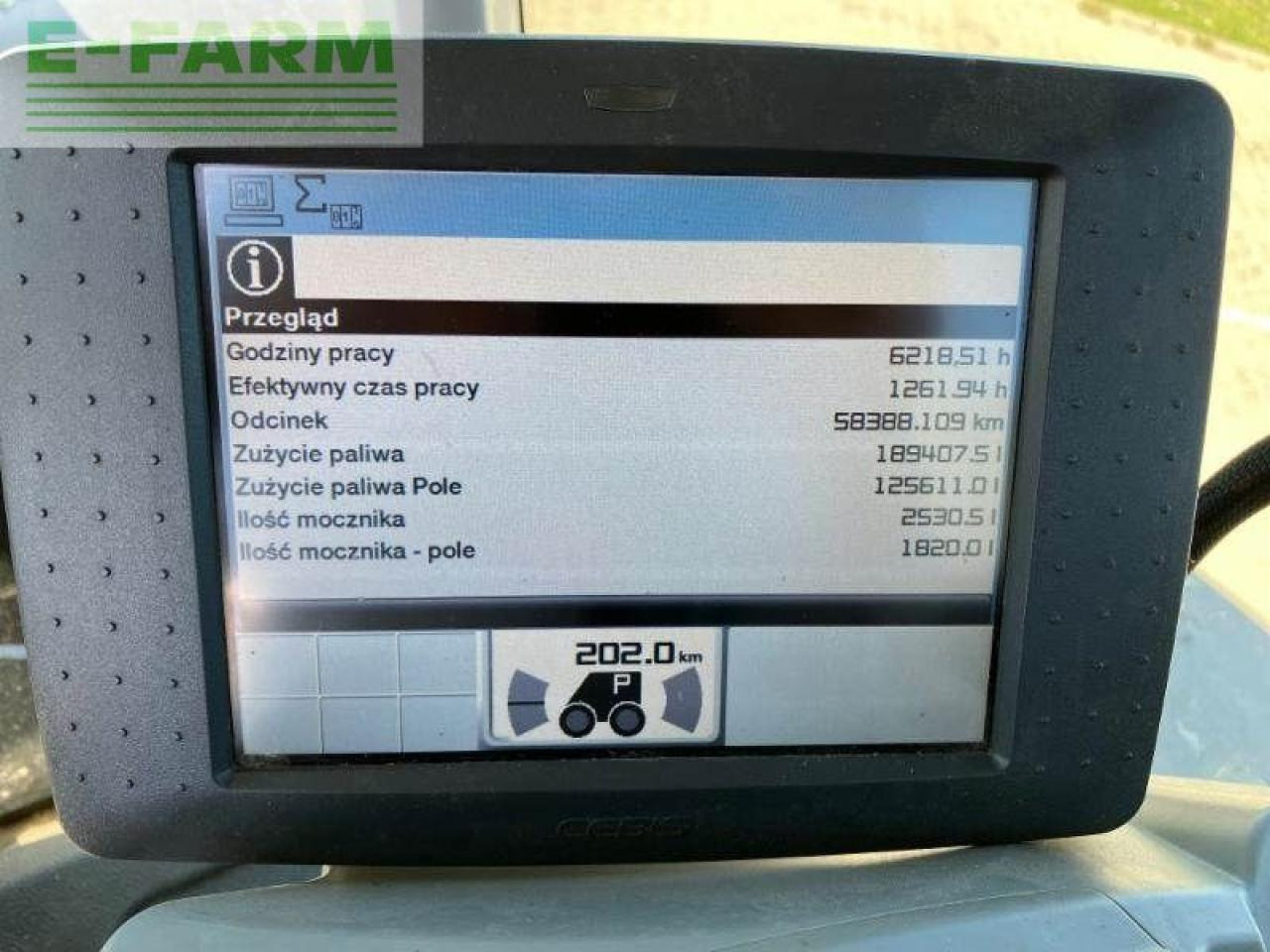 Farm tractor CLAAS xerion 5000