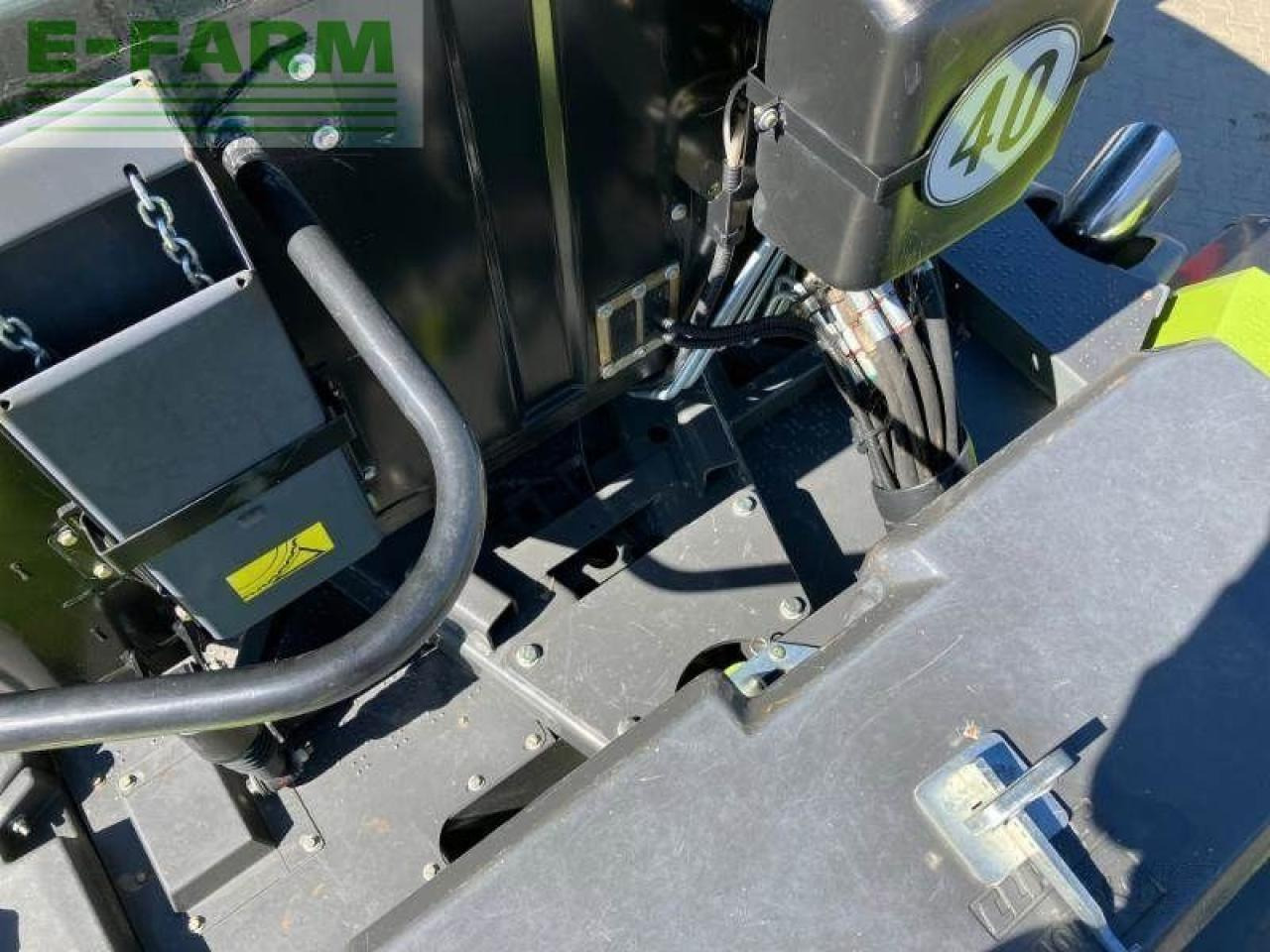 Farm tractor CLAAS xerion 5000