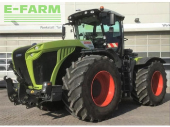 Farm tractor CLAAS xerion 5000 trac vc