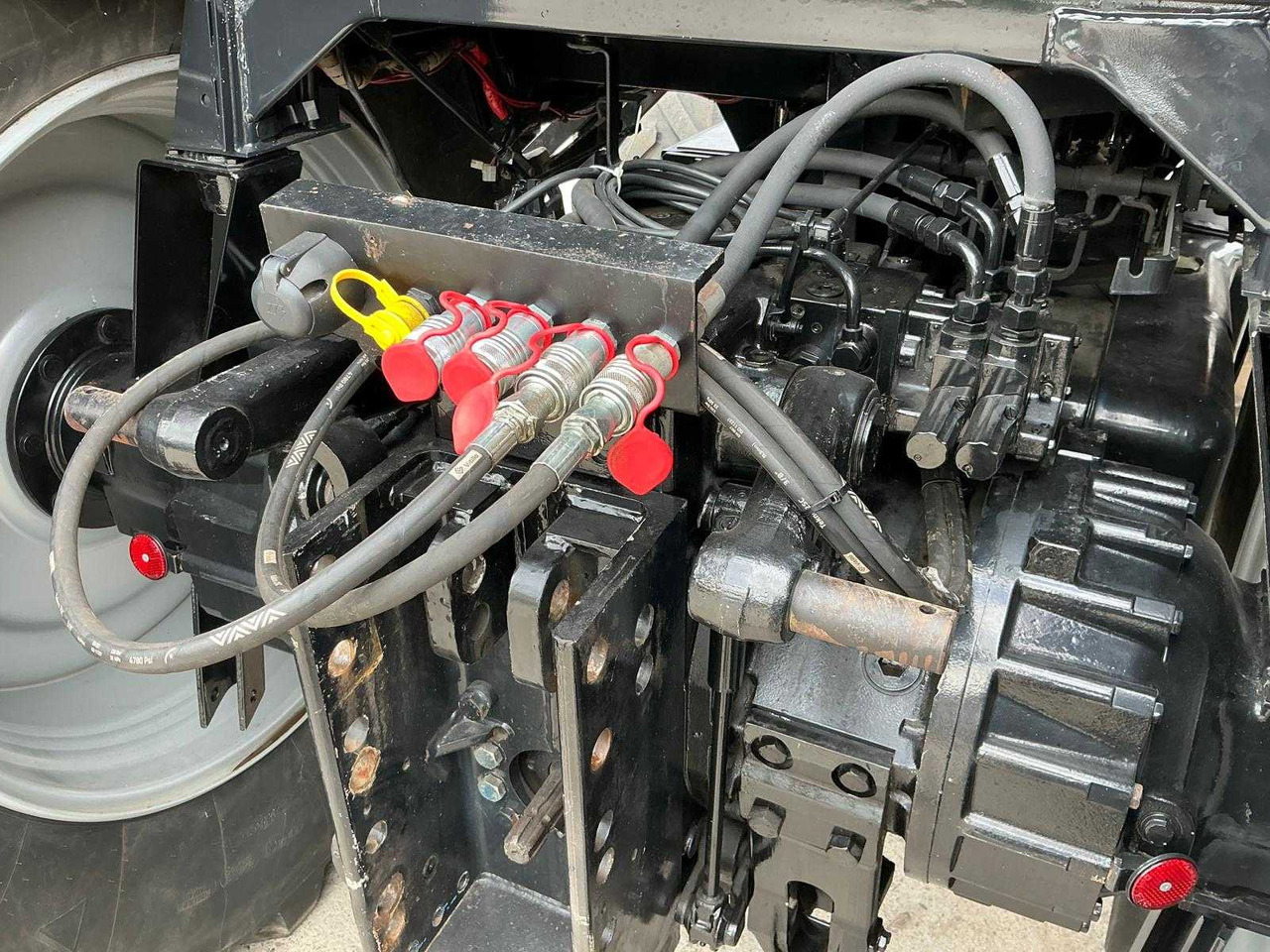 Farm tractor Case IH 1455XL