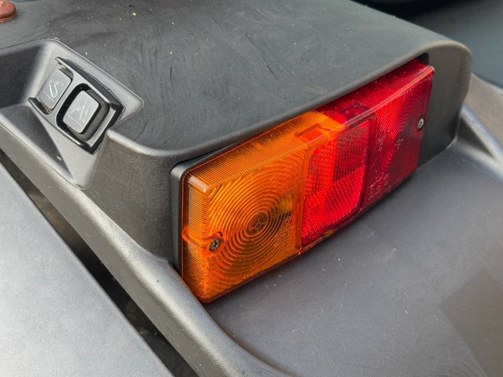 Farm tractor Case IH 90F, Airco, 1363 hours!