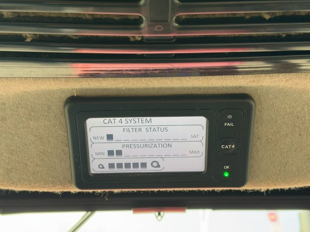 Farm tractor Case IH 90F, Airco, 1363 hours!