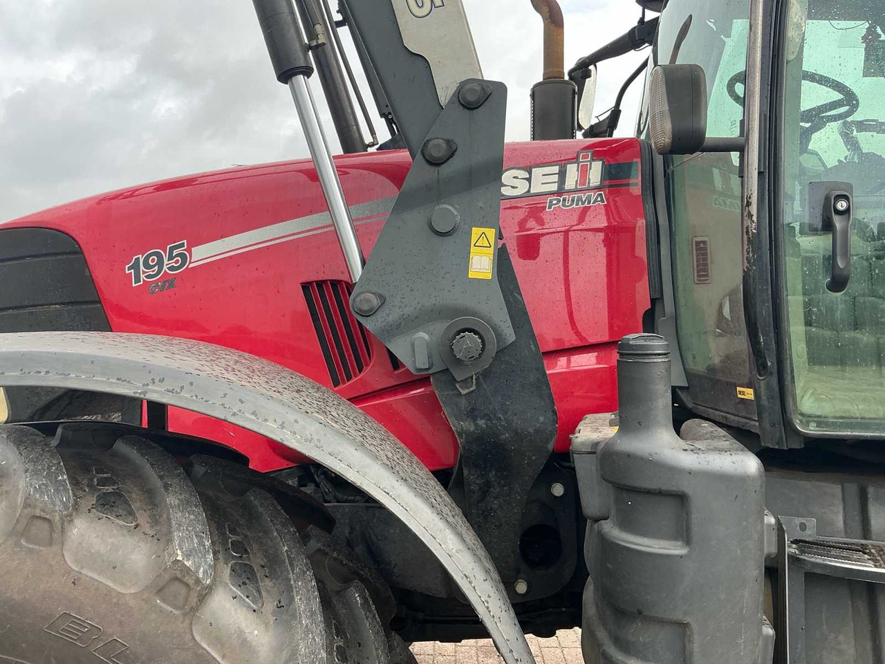 Farm tractor Case IH CVX 195