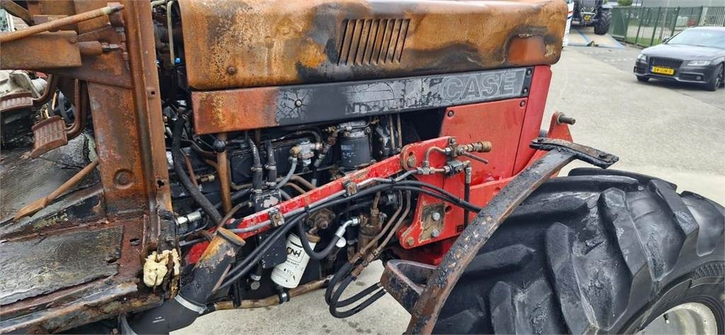 Farm tractor Case IH Case 856 XLA