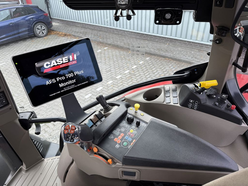 Farm tractor Case IH Maxxum 150 CVXDrive