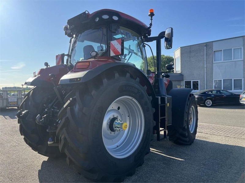 Farm tractor Case IH Puma 220 AFS Connect