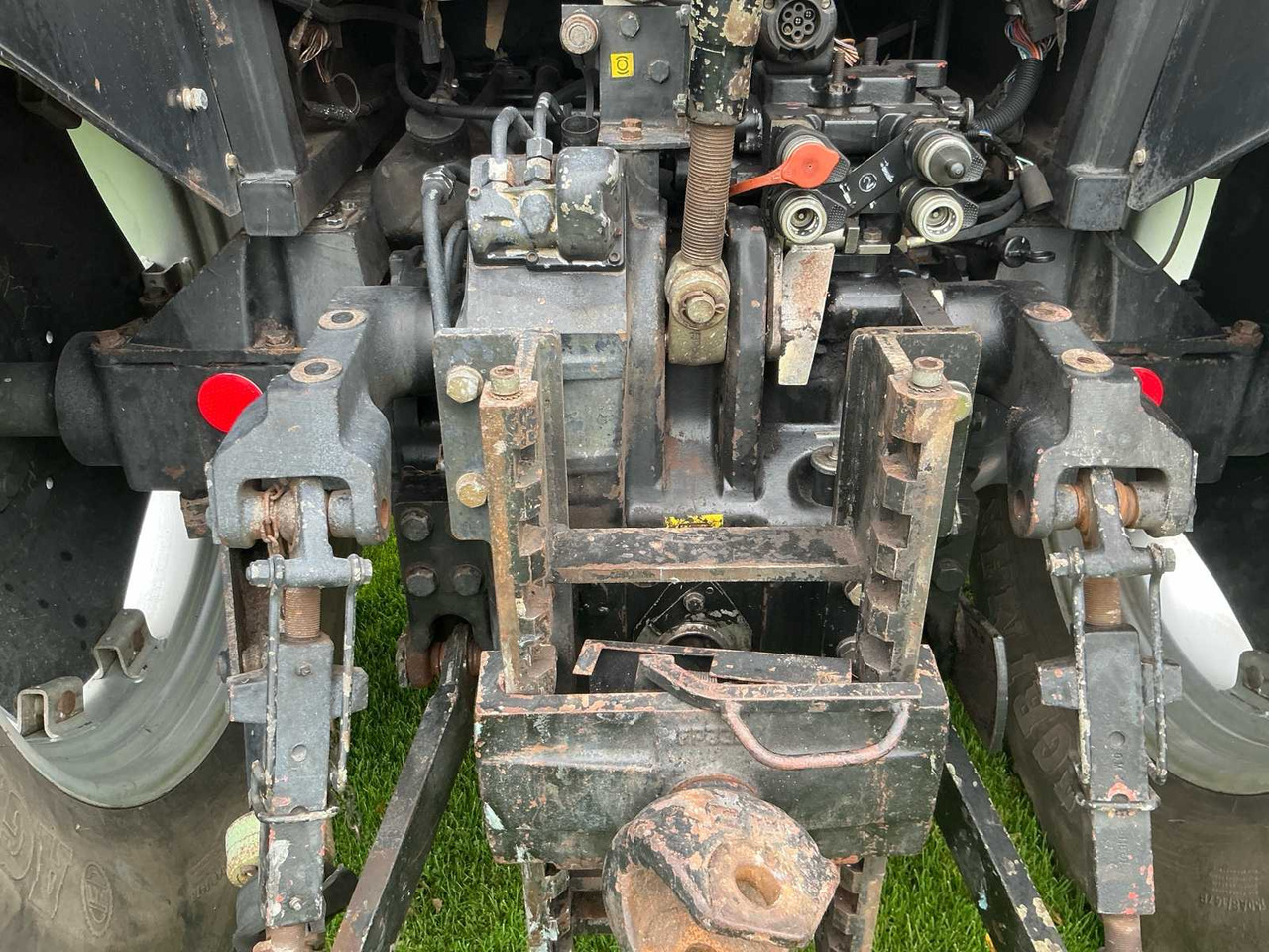 Farm tractor Case International 5130A