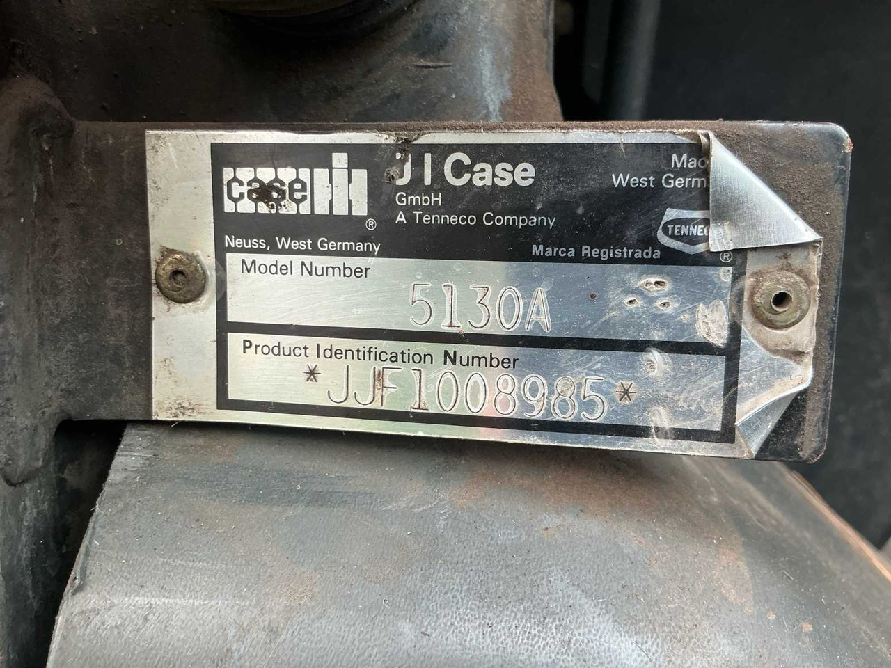 Farm tractor Case International 5130A