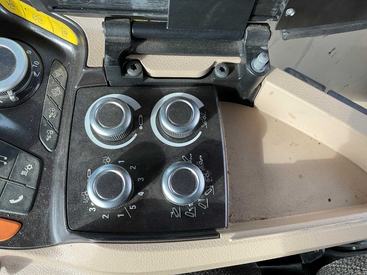 Farm tractor Case ih Optum 250 CVX DRIVE