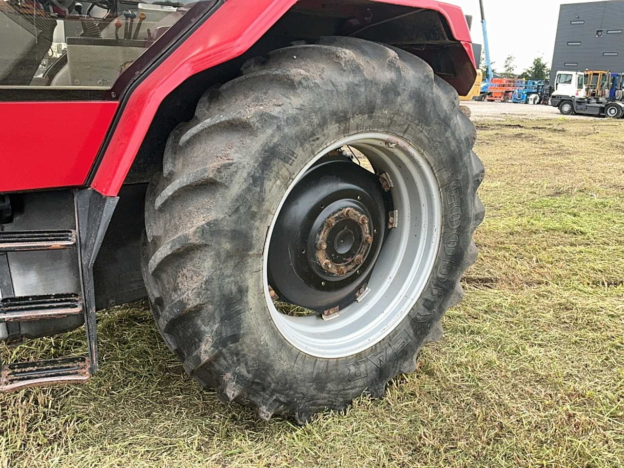 Farm tractor Case international 5130