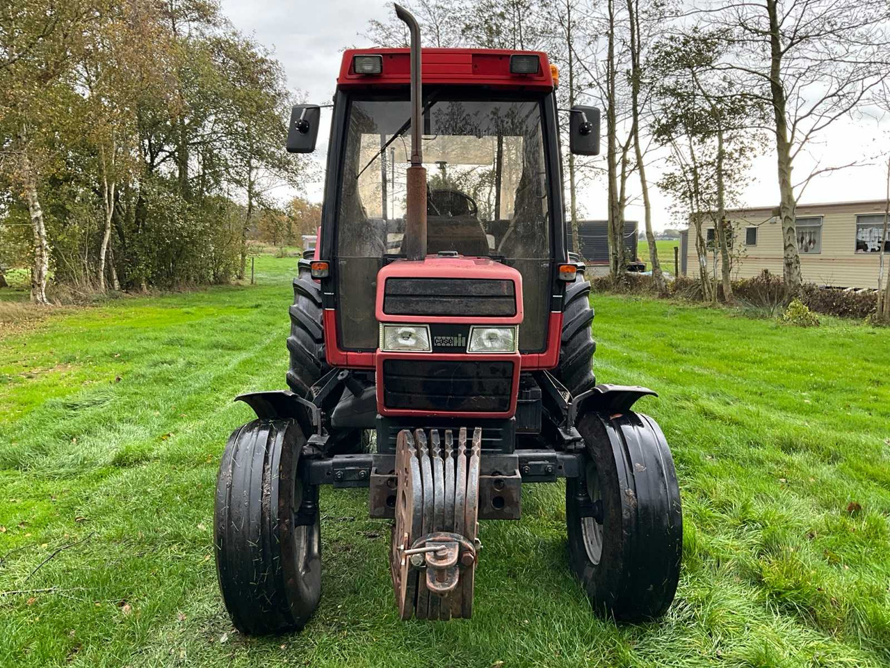 Farm tractor Case international 695 XL