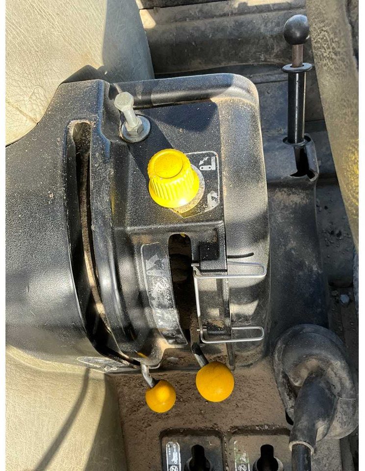 Farm tractor Case international 845XL