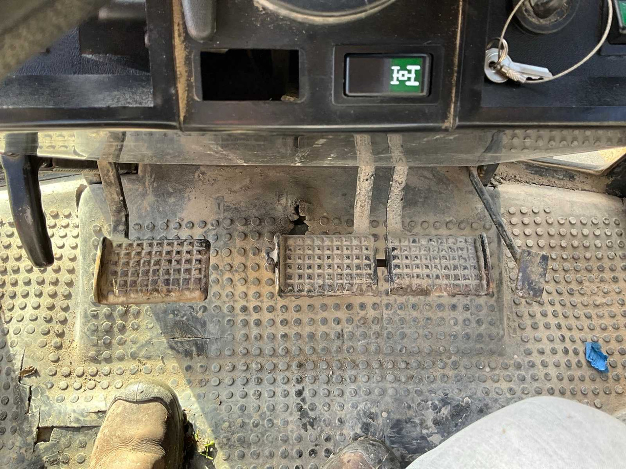 Farm tractor Case international 845XL