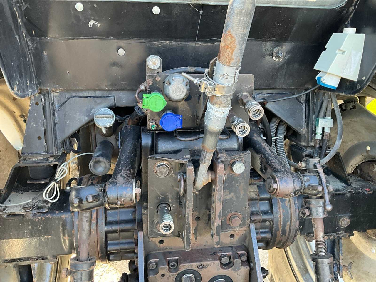 Farm tractor Case international 845XL