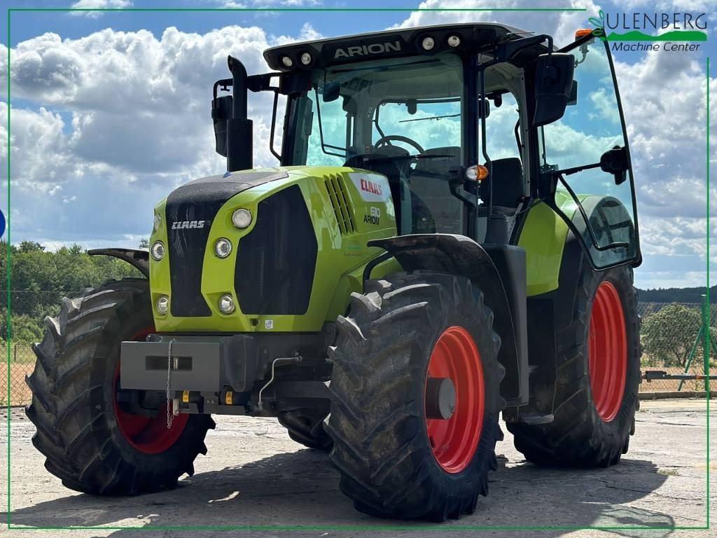 Farm tractor Claas ARION 610