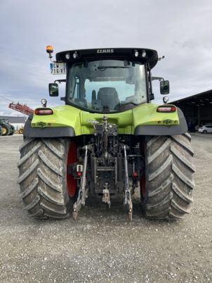 Farm tractor Claas ARION 640 CEBIS