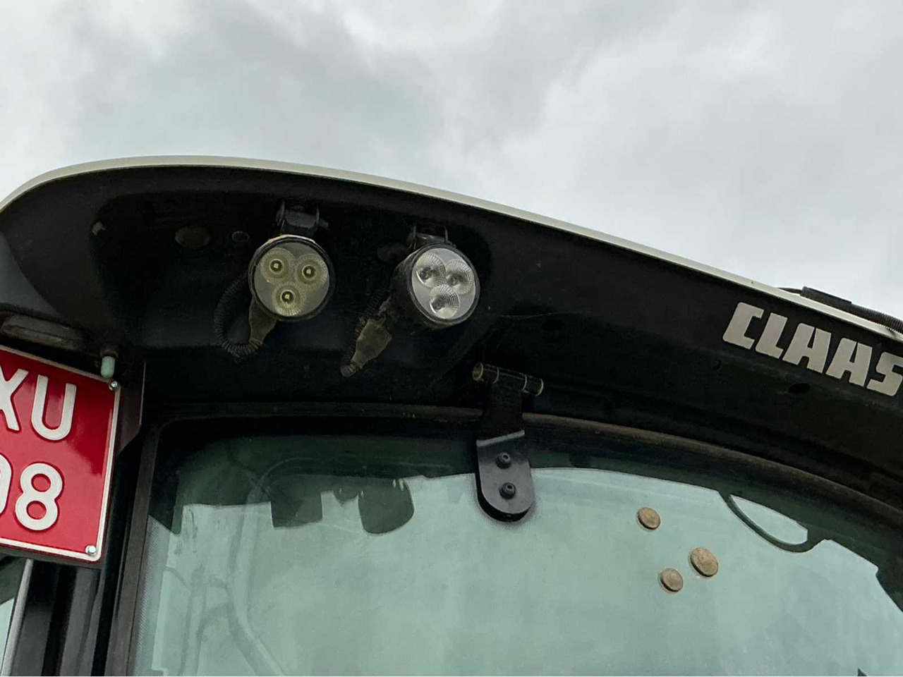 Farm tractor Claas ARION 660