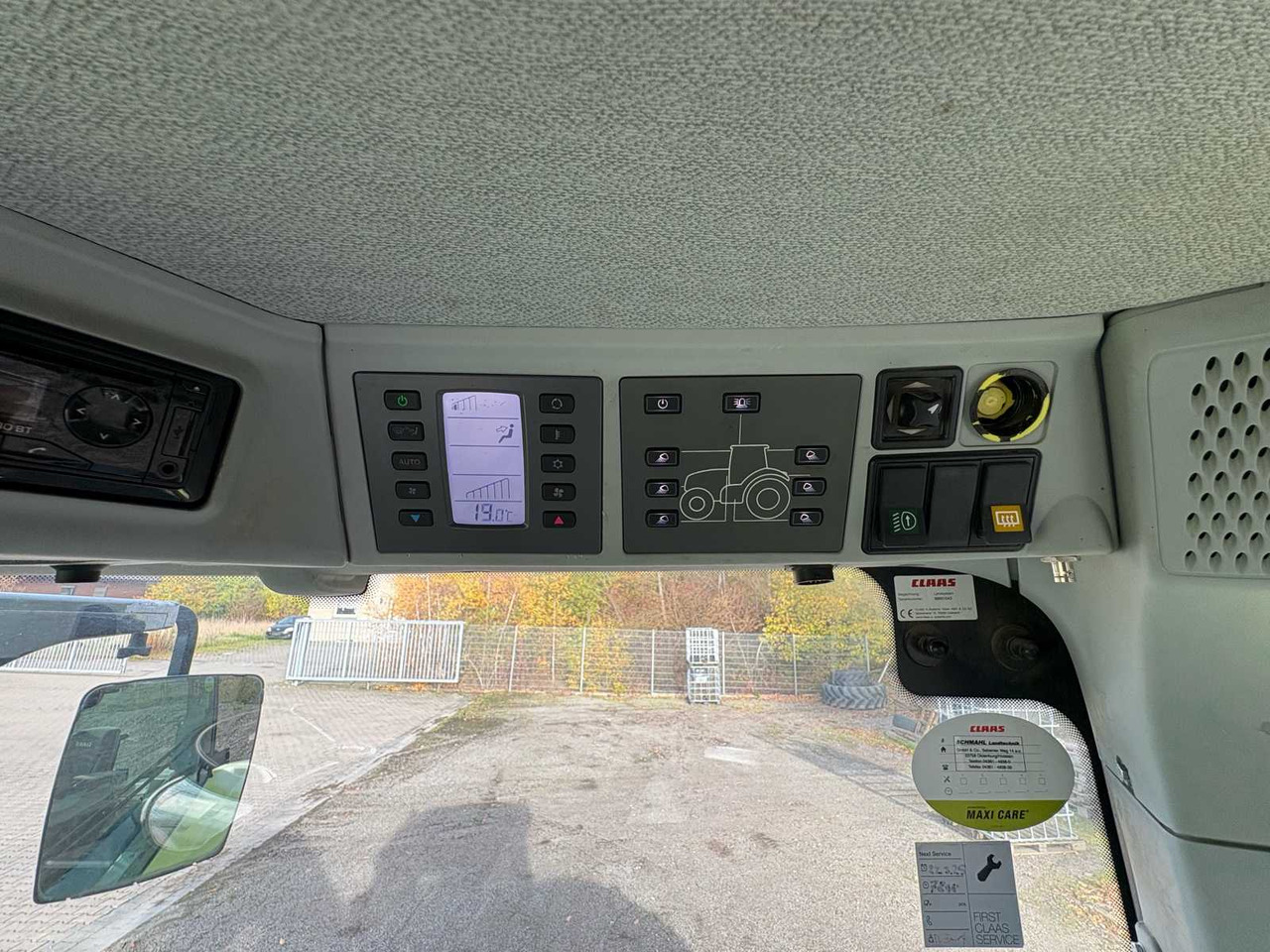 Farm tractor Claas ARION 850 C-MATIC