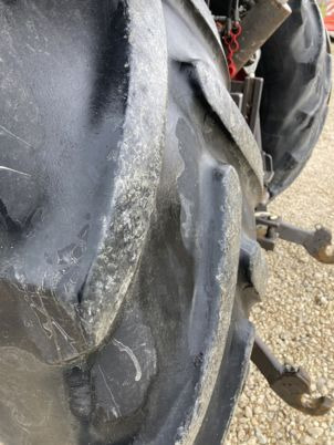 Farm tractor Claas AXION 820 CEBIS