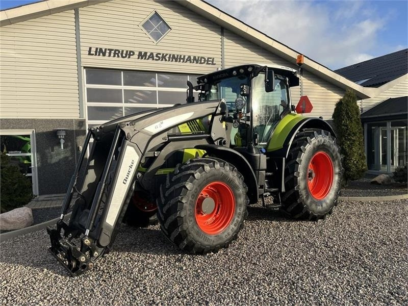Farm tractor Claas AXION 830 CMATIC Med frontlæsser
