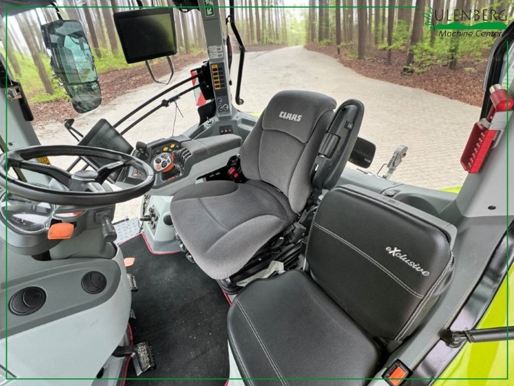 Farm tractor Claas AXION 830 HEXA St V