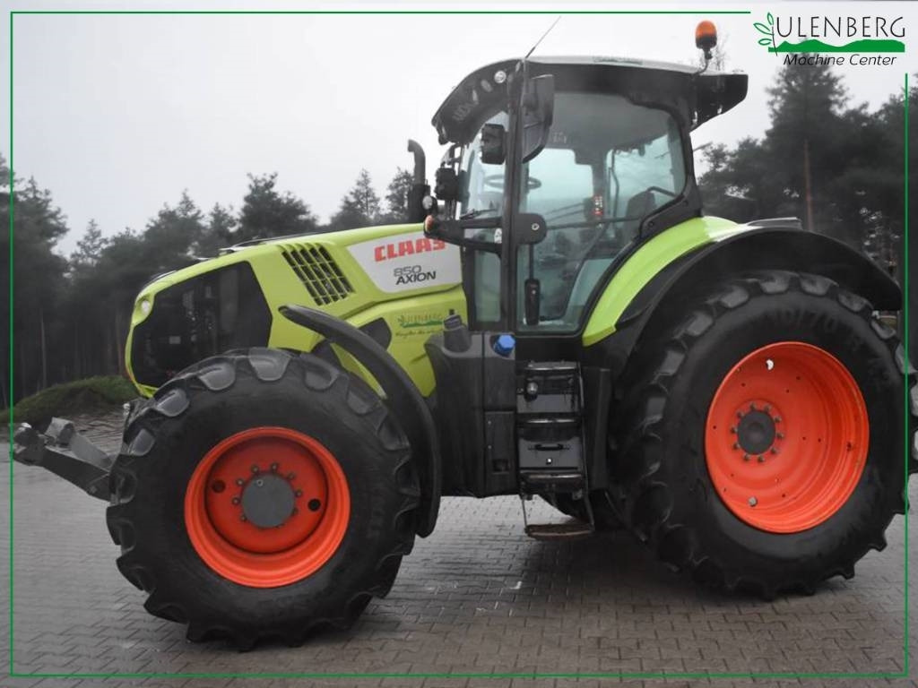 Farm tractor Claas AXION 850