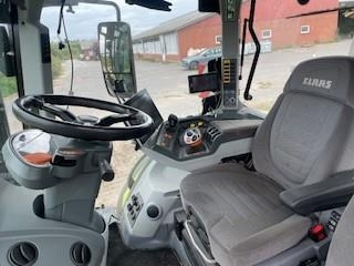 Farm tractor Claas AXION 870 CMATIC