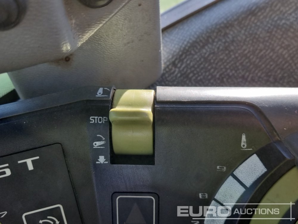 Farm tractor Claas Ares 577 ATZ
