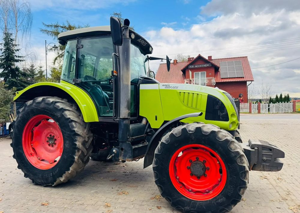 Farm tractor Claas Ares 657 ATZ