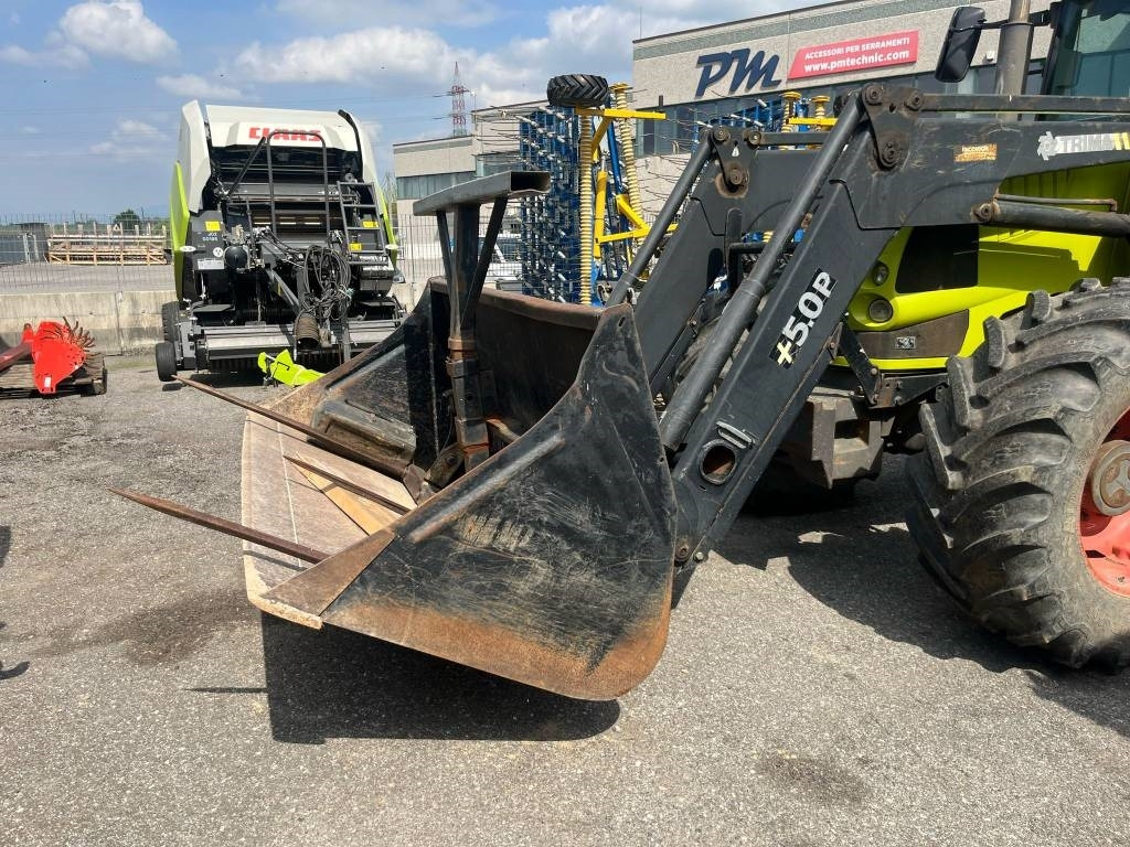 Farm tractor Claas Ares 697