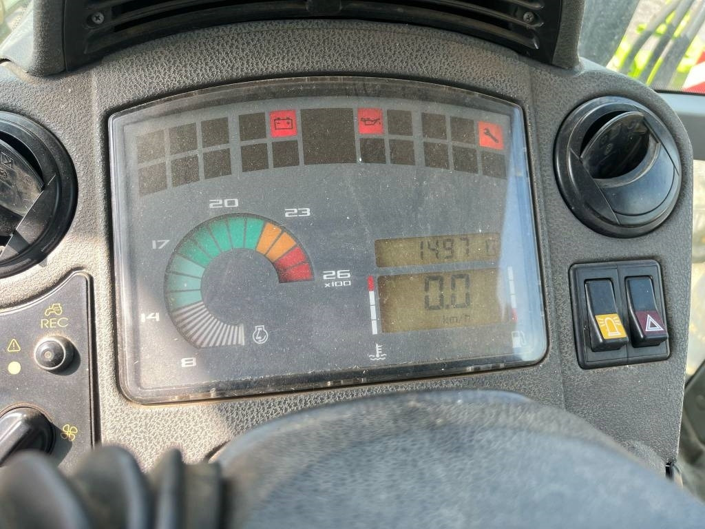 Farm tractor Claas Ares 697