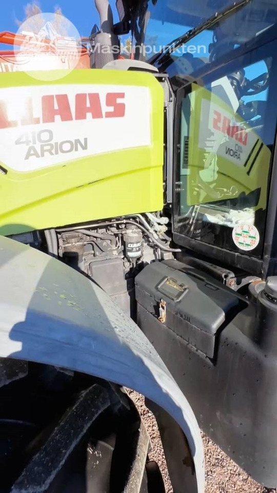 Farm tractor Claas Arion 410