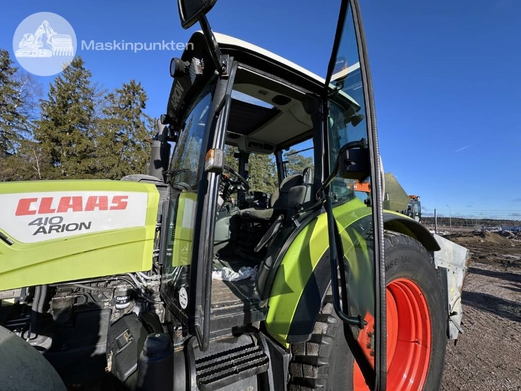 Farm tractor Claas Arion 410