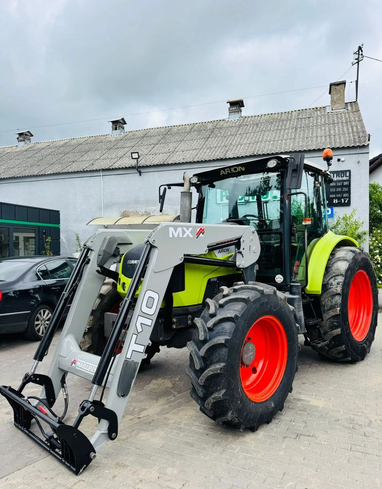 Farm tractor Claas Arion 410