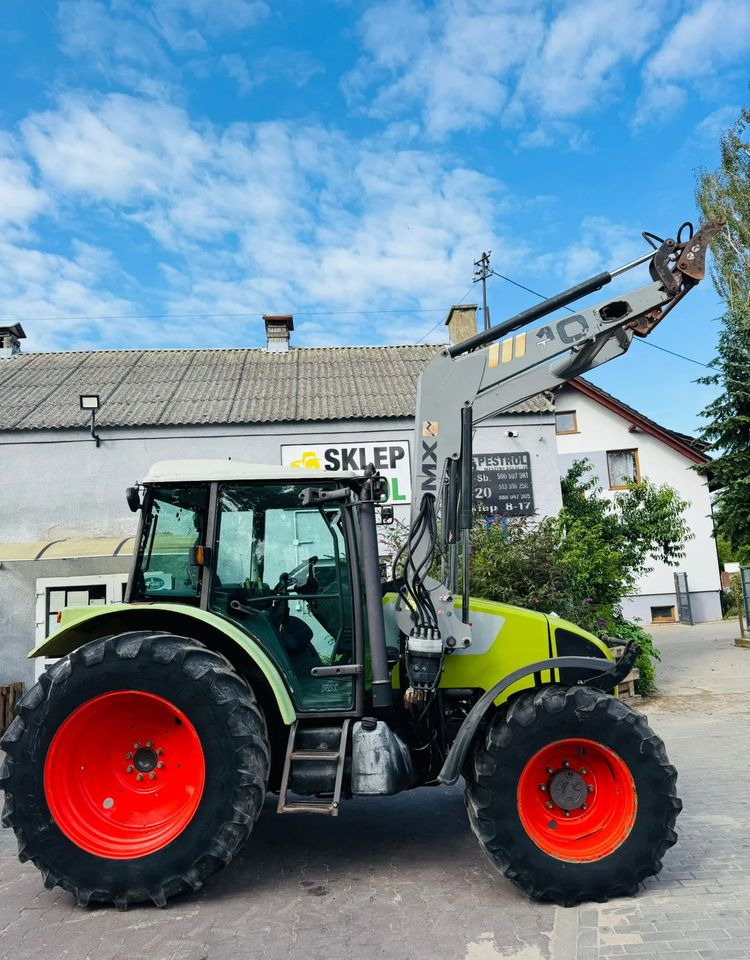 Farm tractor Claas Arion 420
