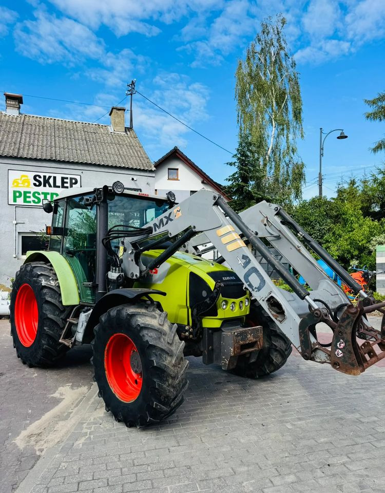 Farm tractor Claas Arion 420