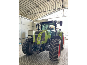 Farm tractor Claas Arion 440 