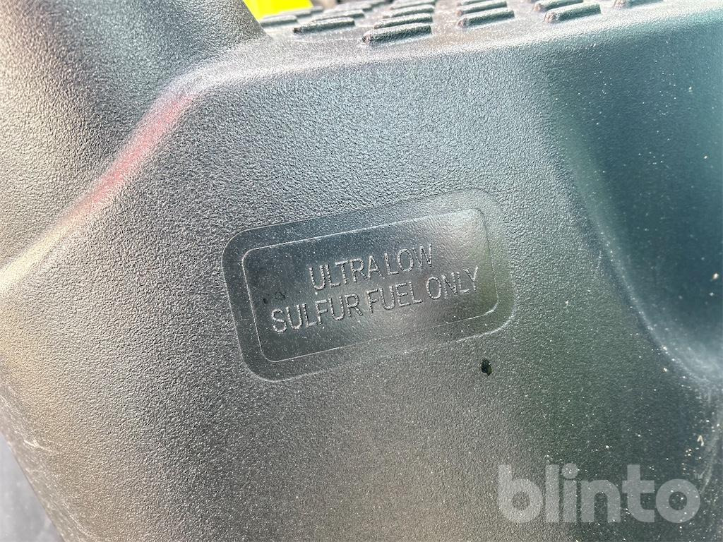 Farm tractor Claas Arion 460