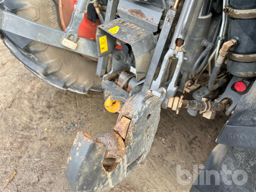 Farm tractor Claas Arion 460