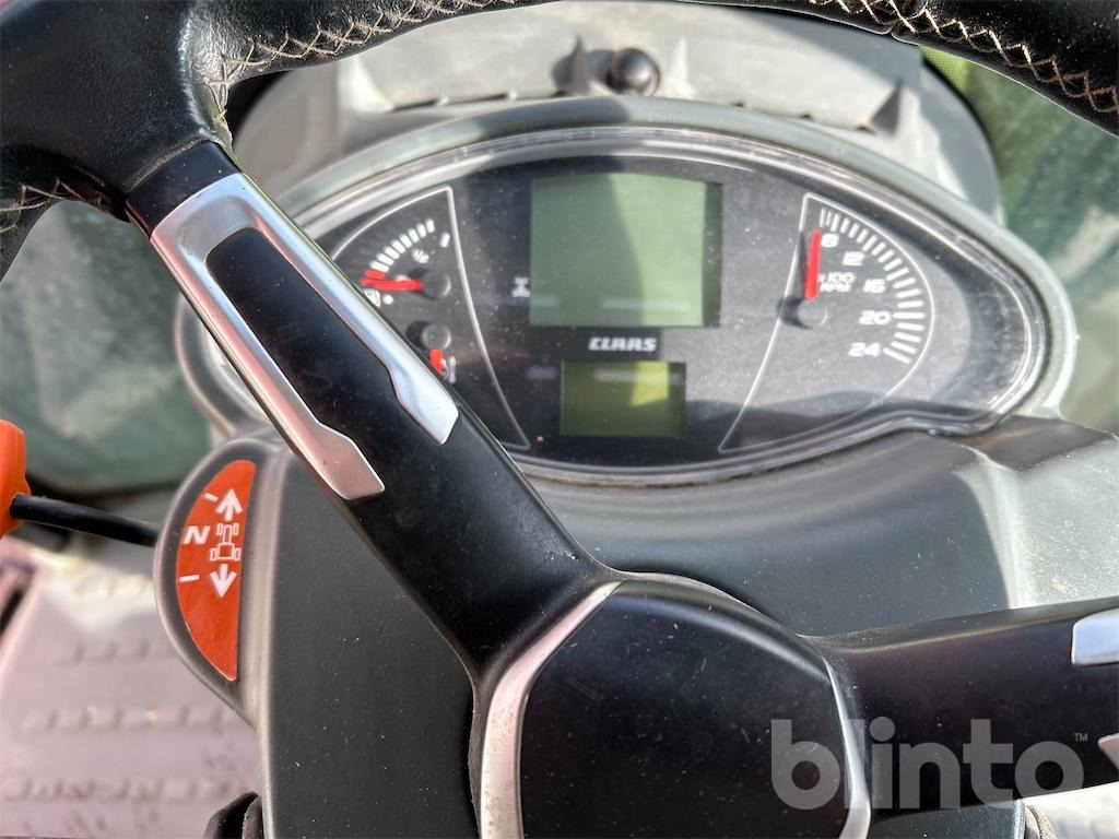 Farm tractor Claas Arion 460