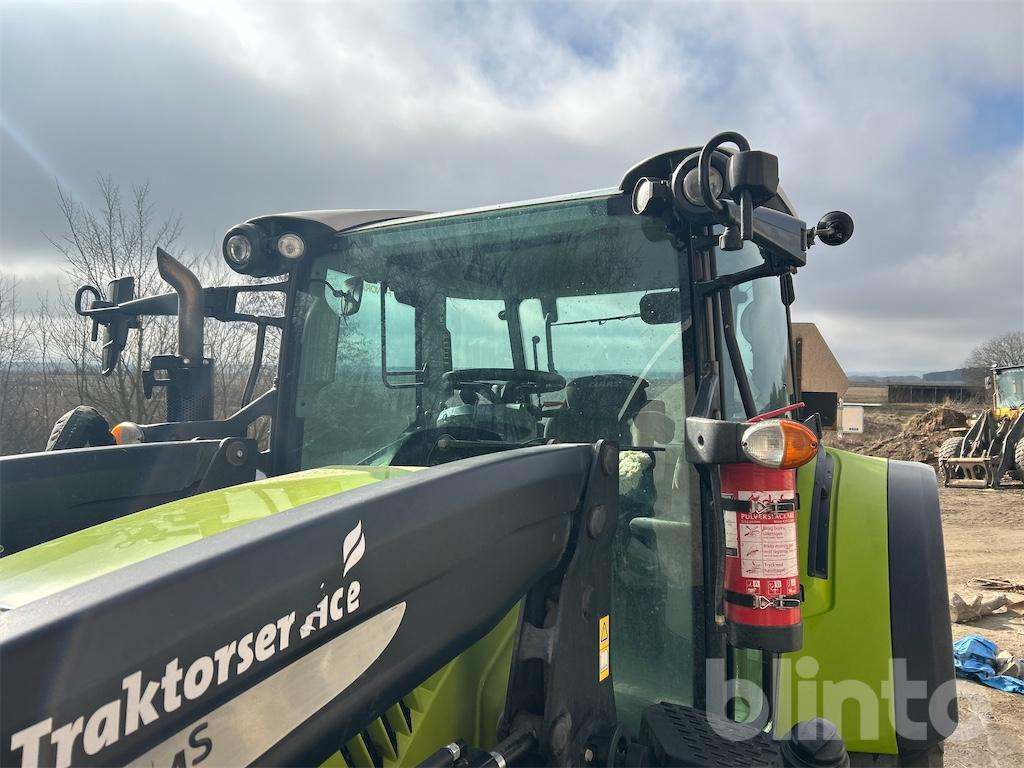 Farm tractor Claas Arion 460